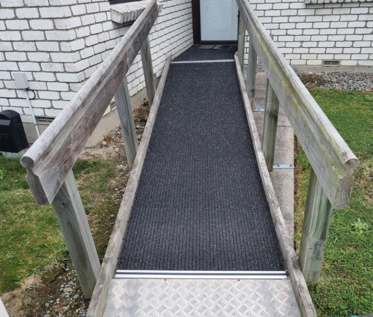 Four In One Non Slip Matting For Ramps Decks And Stairs