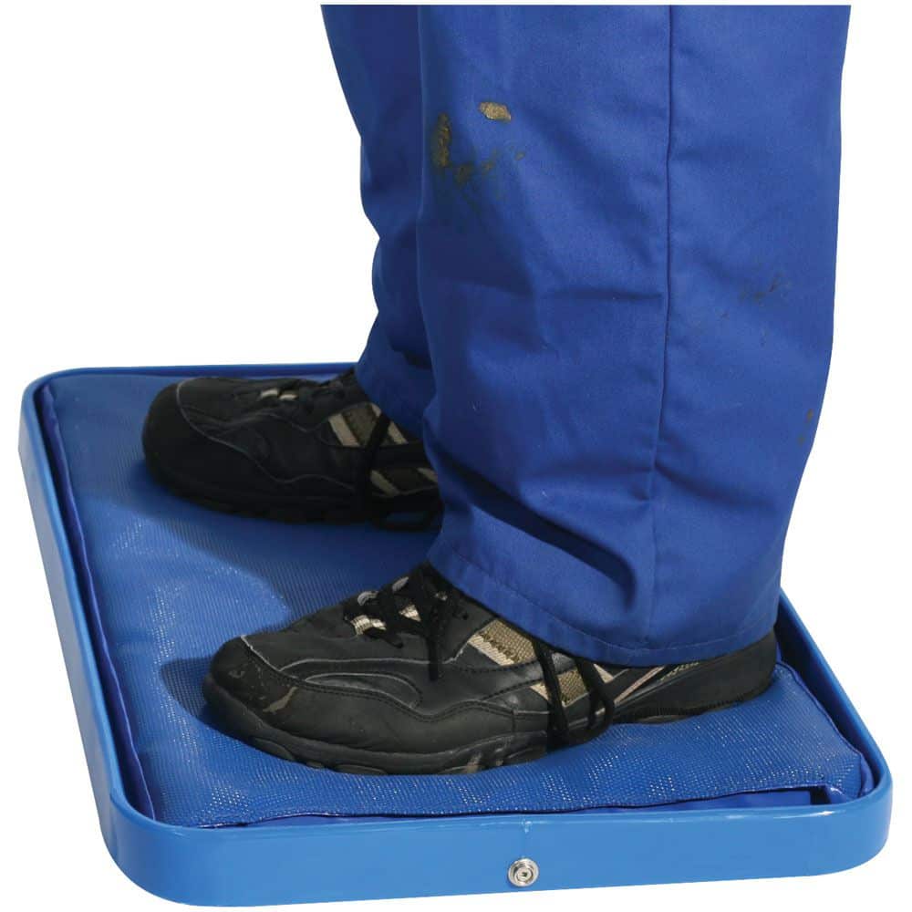 Disinfectant mats to sanitise and clean footwear in clean zones