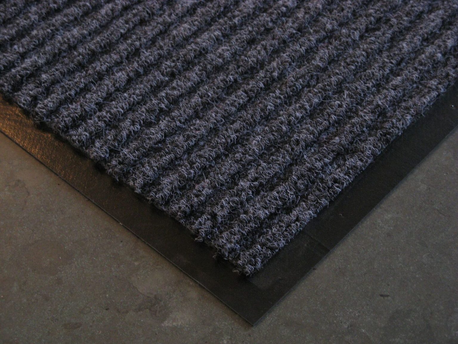 Moisture Plus entrance mats for Hard Floors, excellent value for money ...